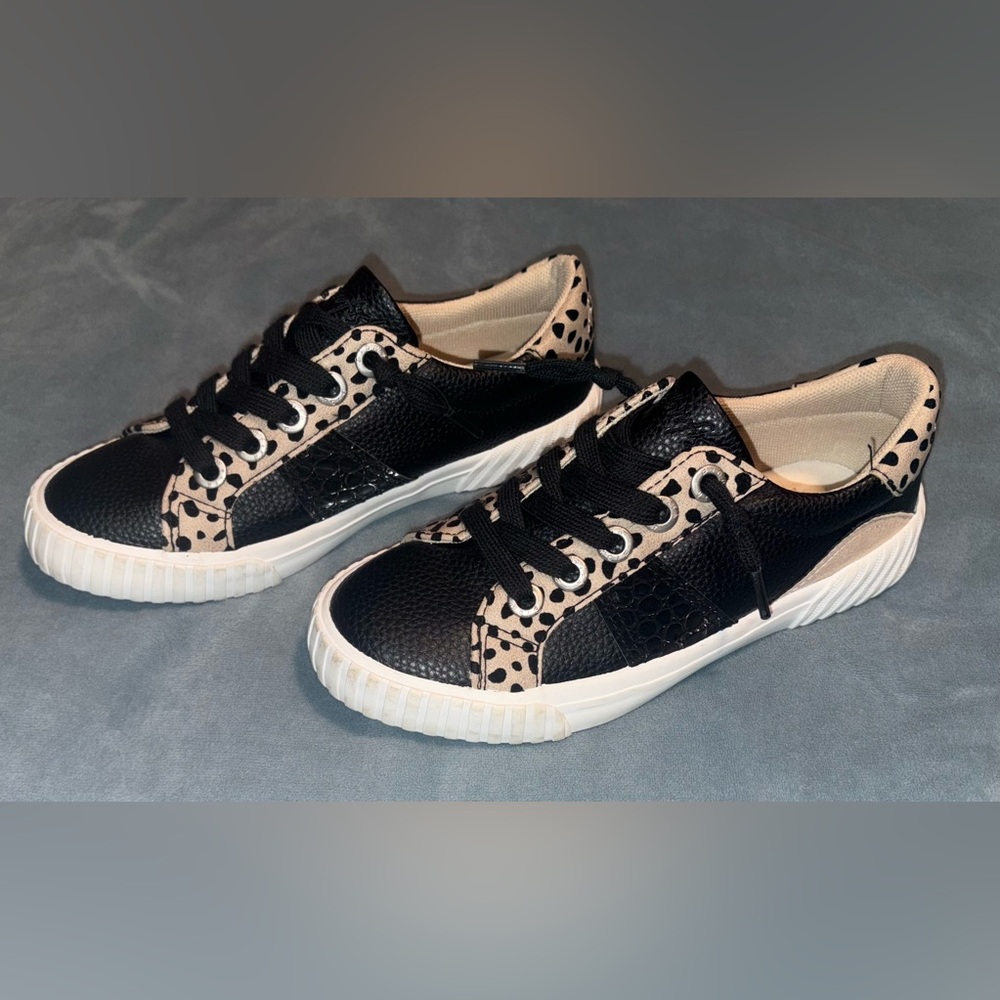 Blowfish Black and Leopard Print slip-on Sneakers